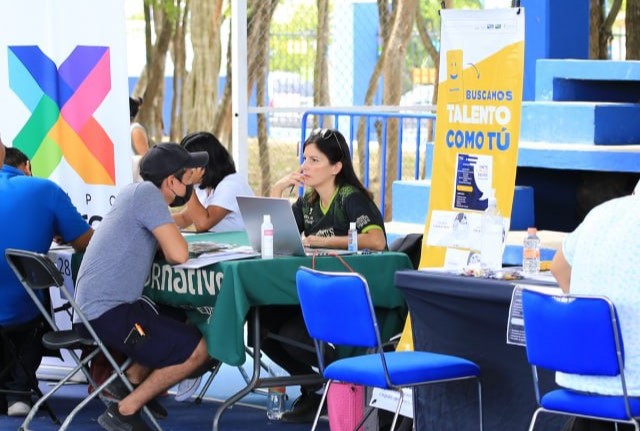 Feria del Empleo en Playa del Carmen