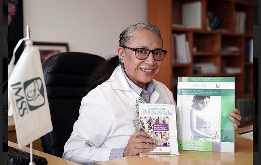 Dra. Rosa María Santiago Cruz, coordinadora de Programas Médicos,